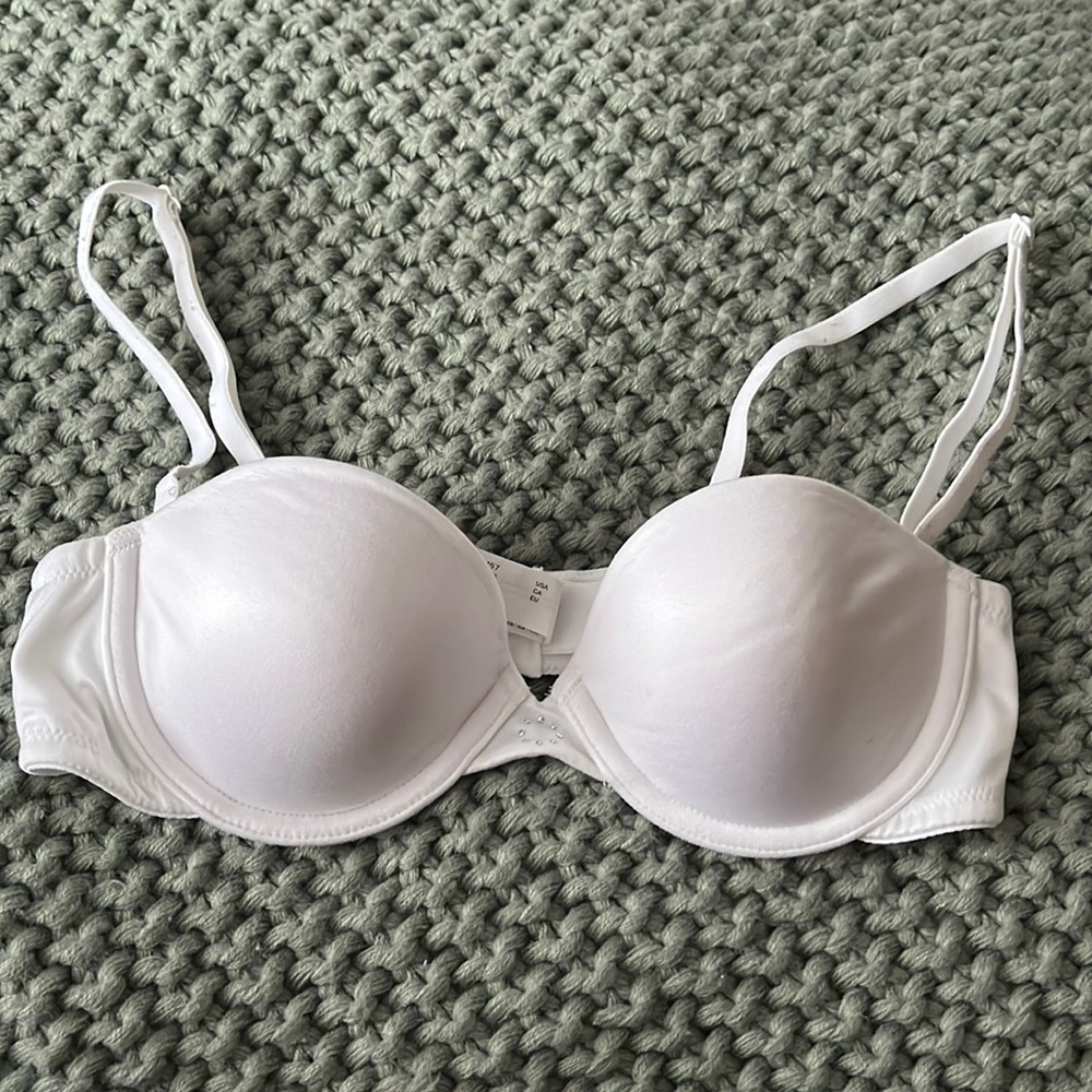 Sweet Nothings.. white bra. Straps are detachable.